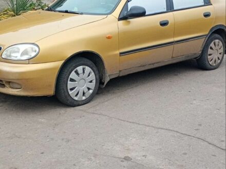 Бежевый Дэу Сенс, объемом двигателя 1 л и пробегом 1000 тыс. км за 1700 $, фото 1 на Automoto.ua