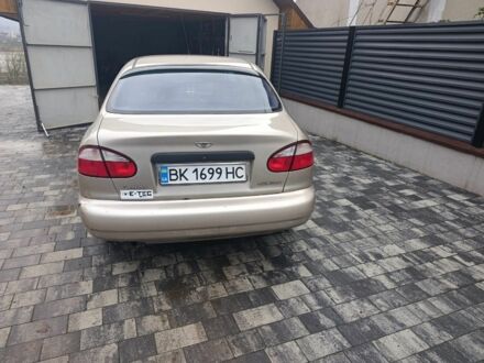 Бежевый Дэу Сенс, объемом двигателя 1.5 л и пробегом 180 тыс. км за 2250 $, фото 1 на Automoto.ua