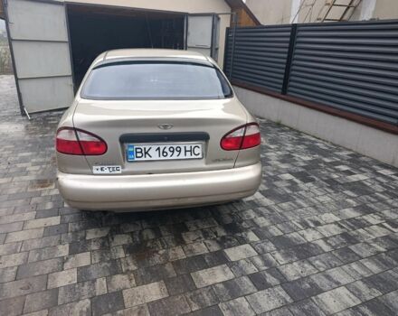 Бежевий Деу Сенс, об'ємом двигуна 1.5 л та пробігом 180 тис. км за 2250 $, фото 1 на Automoto.ua