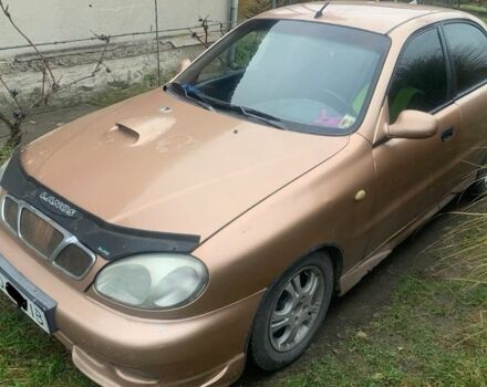 Бежевый Дэу Сенс, объемом двигателя 1.5 л и пробегом 325 тыс. км за 1200 $, фото 1 на Automoto.ua