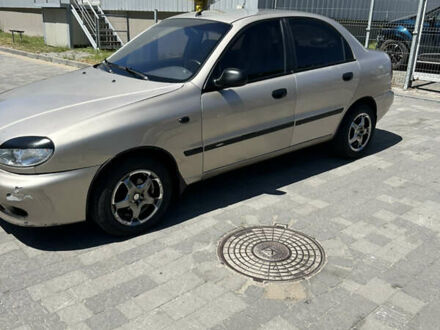 Дэу Сенс 2004 в Львове на Automoto.ua Бежевый Дэу Сенс, объемом двигателя 0 л и пробегом 275 тыс. км за 1800 $, фото 1 на Automoto.ua