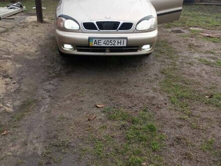 Бежевый Дэу Сенс, объемом двигателя 1.3 л и пробегом 250 тыс. км за 1800 $, фото 1 на Automoto.ua