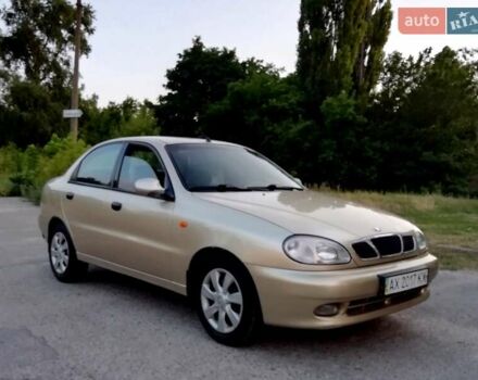 Бежевый Дэу Сенс, объемом двигателя 1.3 л и пробегом 300 тыс. км за 2400 $, фото 1 на Automoto.ua