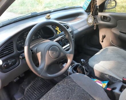 Бежевый Дэу Сенс, объемом двигателя 1.3 л и пробегом 216 тыс. км за 1500 $, фото 1 на Automoto.ua