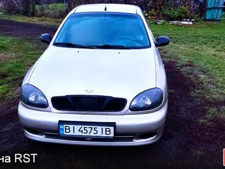 Бежевый Дэу Сенс, объемом двигателя 1.3 л и пробегом 200 тыс. км за 1550 $, фото 1 на Automoto.ua