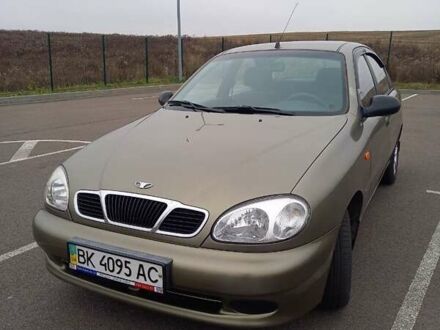 Бежевий Деу Сенс, об'ємом двигуна 1.3 л та пробігом 129 тис. км за 2100 $, фото 1 на Automoto.ua