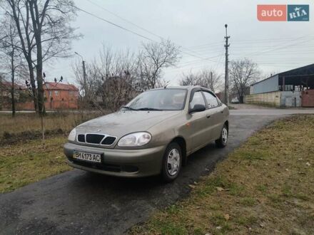 Бежевый Дэу Сенс, объемом двигателя 1.3 л и пробегом 130 тыс. км за 1900 $, фото 1 на Automoto.ua