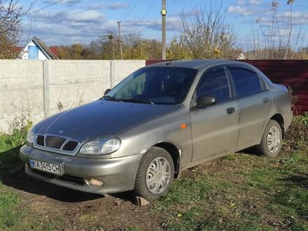 Бежевый Дэу Сенс, объемом двигателя 1.5 л и пробегом 325 тыс. км за 1500 $, фото 1 на Automoto.ua