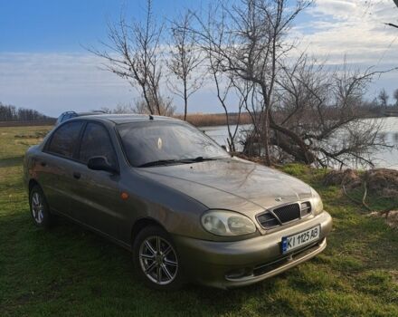 Бежевый Дэу Сенс, объемом двигателя 1.3 л и пробегом 280 тыс. км за 1700 $, фото 1 на Automoto.ua