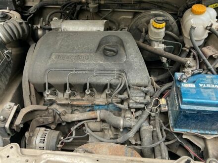 Бежевий Деу Сенс, об'ємом двигуна 1.4 л та пробігом 166 тис. км за 1200 $, фото 1 на Automoto.ua