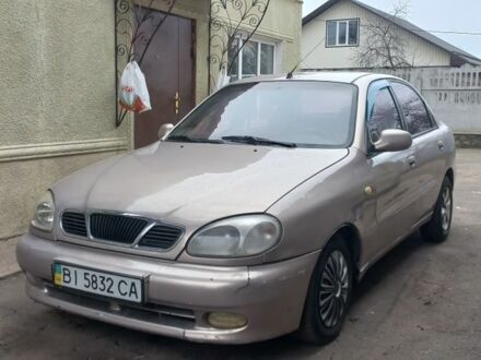 Бежевый Дэу Сенс, объемом двигателя 1.4 л и пробегом 200 тыс. км за 1600 $, фото 1 на Automoto.ua