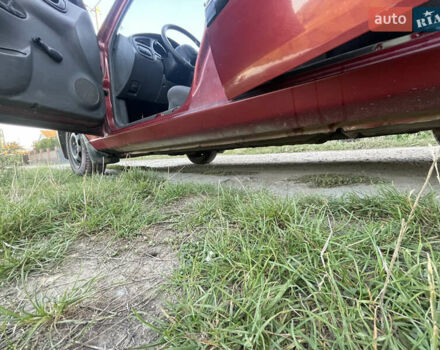 Деу Сенс 2004 у Вінниці на Automoto.ua Чорний Деу Сенс, об'ємом двигуна 1.3 л та пробігом 225 тис. км за 2000 $, фото 16 на Automoto.ua