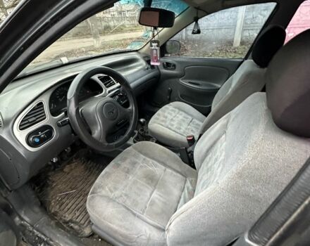 Чорний Деу Сенс, об'ємом двигуна 1.5 л та пробігом 200 тис. км за 568 $, фото 6 на Automoto.ua