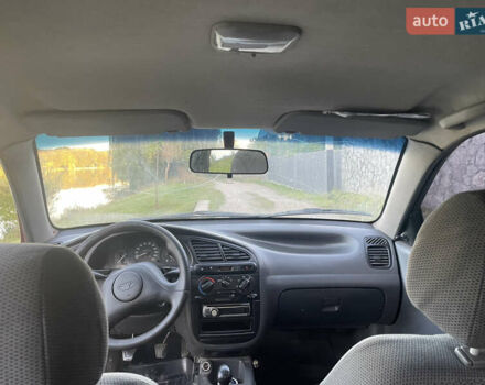 Деу Сенс 2004 у Вінниці на Automoto.ua Чорний Деу Сенс, об'ємом двигуна 1.3 л та пробігом 225 тис. км за 2000 $, фото 14 на Automoto.ua