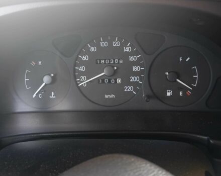 Черный Дэу Сенс, объемом двигателя 1.5 л и пробегом 2 тыс. км за 2200 $, фото 1 на Automoto.ua