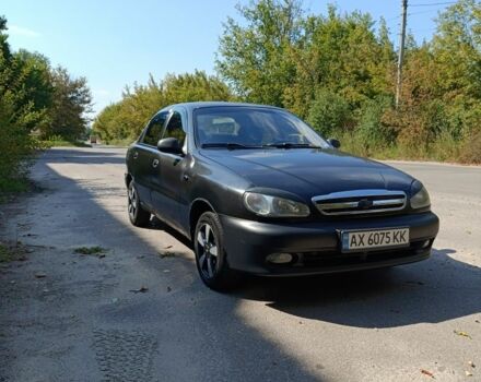 Черный Дэу Сенс, объемом двигателя 1.5 л и пробегом 263 тыс. км за 2900 $, фото 1 на Automoto.ua