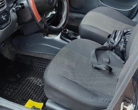 Чорний Деу Сенс, об'ємом двигуна 1.3 л та пробігом 205 тис. км за 2200 $, фото 4 на Automoto.ua