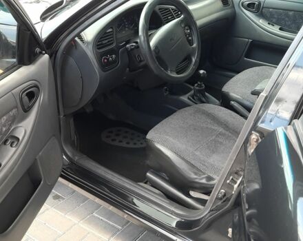 Черный Дэу Сенс, объемом двигателя 1.6 л и пробегом 1 тыс. км за 3200 $, фото 7 на Automoto.ua