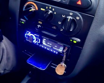 Черный Дэу Сенс, объемом двигателя 1.5 л и пробегом 190 тыс. км за 1999 $, фото 20 на Automoto.ua