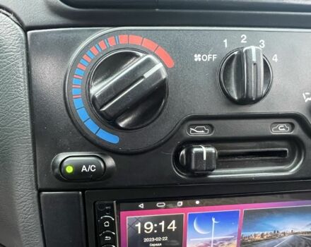 Черный Дэу Сенс, объемом двигателя 1.5 л и пробегом 222 тыс. км за 2400 $, фото 7 на Automoto.ua