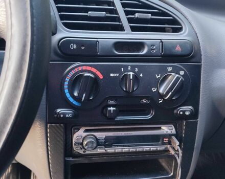 Чорний Деу Сенс, об'ємом двигуна 1.6 л та пробігом 123 тис. км за 3200 $, фото 8 на Automoto.ua