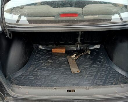 Черный Дэу Сенс, объемом двигателя 1.3 л и пробегом 0 тыс. км за 2200 $, фото 7 на Automoto.ua