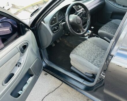 Черный Дэу Сенс, объемом двигателя 1.6 л и пробегом 326 тыс. км за 2700 $, фото 5 на Automoto.ua