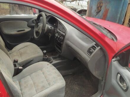 Чорний Деу Сенс, об'ємом двигуна 1.5 л та пробігом 200 тис. км за 750 $, фото 1 на Automoto.ua