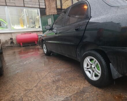 Черный Дэу Сенс, объемом двигателя 1.5 л и пробегом 218 тыс. км за 2800 $, фото 1 на Automoto.ua