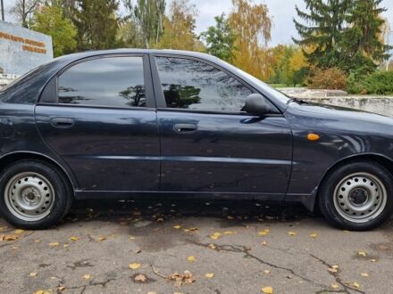 Деу Сенс 2009 у Никополе на Automoto.ua Чорний Деу Сенс, об'ємом двигуна 1.6 л та пробігом 135 тис. км за 1999 $, фото 1 на Automoto.ua