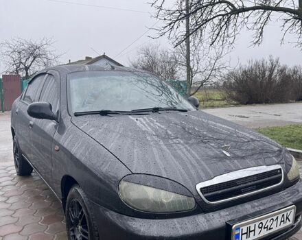 Черный Дэу Сенс, объемом двигателя 1.6 л и пробегом 225 тыс. км за 3100 $, фото 1 на Automoto.ua