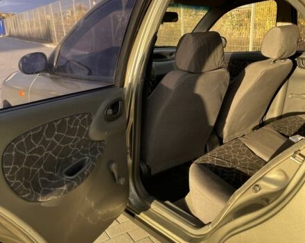 Деу Сенс 2003 у Вінниці на Automoto.ua Коричневий Деу Сенс, об'ємом двигуна 1.3 л та пробігом 250 тис. км за 1499 $, фото 5 на Automoto.ua