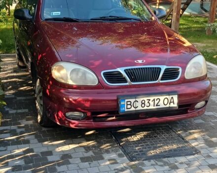 Красный Дэу Сенс, объемом двигателя 1.5 л и пробегом 263 тыс. км за 1900 $, фото 1 на Automoto.ua