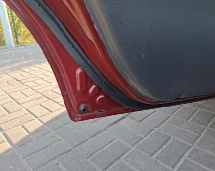 Червоний Деу Сенс, об'ємом двигуна 1.5 л та пробігом 260 тис. км за 1900 $, фото 16 на Automoto.ua