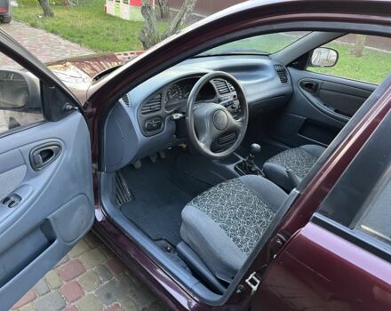 Красный Дэу Сенс, объемом двигателя 1.5 л и пробегом 100 тыс. км за 2900 $, фото 4 на Automoto.ua