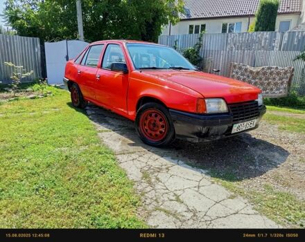 Красный Дэу Сенс, объемом двигателя 0 л и пробегом 280 тыс. км за 850 $, фото 1 на Automoto.ua