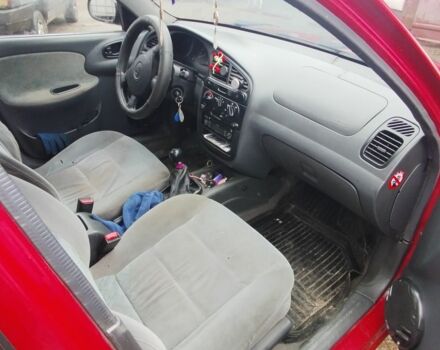 Красный Дэу Сенс, объемом двигателя 1.3 л и пробегом 365 тыс. км за 1300 $, фото 5 на Automoto.ua