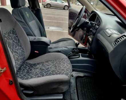 Червоний Деу Сенс, об'ємом двигуна 1.3 л та пробігом 304 тис. км за 2300 $, фото 41 на Automoto.ua