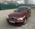 Красный Дэу Сенс, объемом двигателя 1.5 л и пробегом 352 тыс. км за 2200 $, фото 1 на Automoto.ua