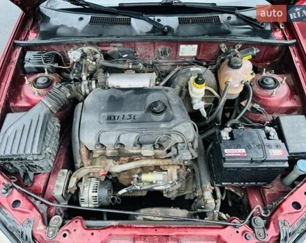 Красный Дэу Сенс, объемом двигателя 1.3 л и пробегом 307 тыс. км за 1200 $, фото 6 на Automoto.ua