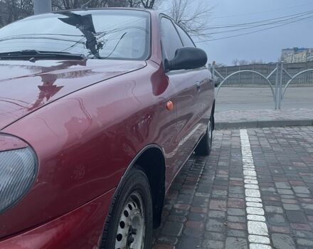 Красный Дэу Сенс, объемом двигателя 1.5 л и пробегом 218 тыс. км за 2800 $, фото 1 на Automoto.ua