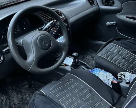 Красный Дэу Сенс, объемом двигателя 1.3 л и пробегом 218 тыс. км за 1900 $, фото 3 на Automoto.ua