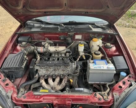 Червоний Деу Сенс, об'ємом двигуна 1.5 л та пробігом 250 тис. км за 2500 $, фото 16 на Automoto.ua