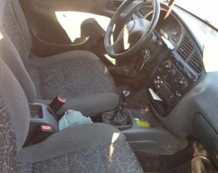 Червоний Деу Сенс, об'ємом двигуна 1.3 л та пробігом 150 тис. км за 1200 $, фото 1 на Automoto.ua