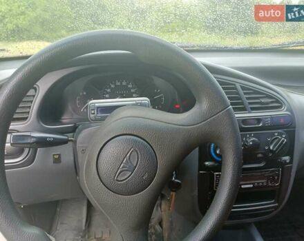 Красный Дэу Сенс, объемом двигателя 1.3 л и пробегом 275 тыс. км за 1500 $, фото 3 на Automoto.ua