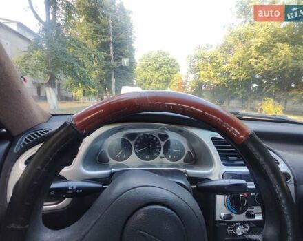 Красный Дэу Сенс, объемом двигателя 1.3 л и пробегом 182 тыс. км за 1200 $, фото 1 на Automoto.ua