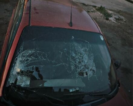 Червоний Деу Сенс, об'ємом двигуна 1.5 л та пробігом 123 тис. км за 1002 $, фото 1 на Automoto.ua