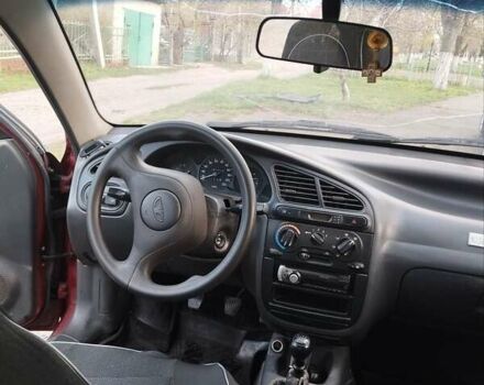Красный Дэу Сенс, объемом двигателя 1.3 л и пробегом 287 тыс. км за 2500 $, фото 4 на Automoto.ua