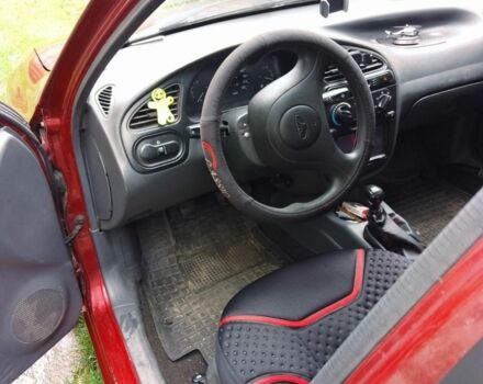 Червоний Деу Сенс, об'ємом двигуна 1.3 л та пробігом 170 тис. км за 1500 $, фото 4 на Automoto.ua