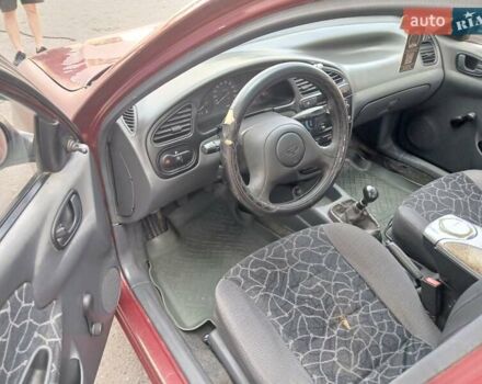 Красный Дэу Сенс, объемом двигателя 1.3 л и пробегом 250 тыс. км за 1350 $, фото 6 на Automoto.ua